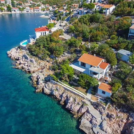 Starigrad-4 By Interhome *